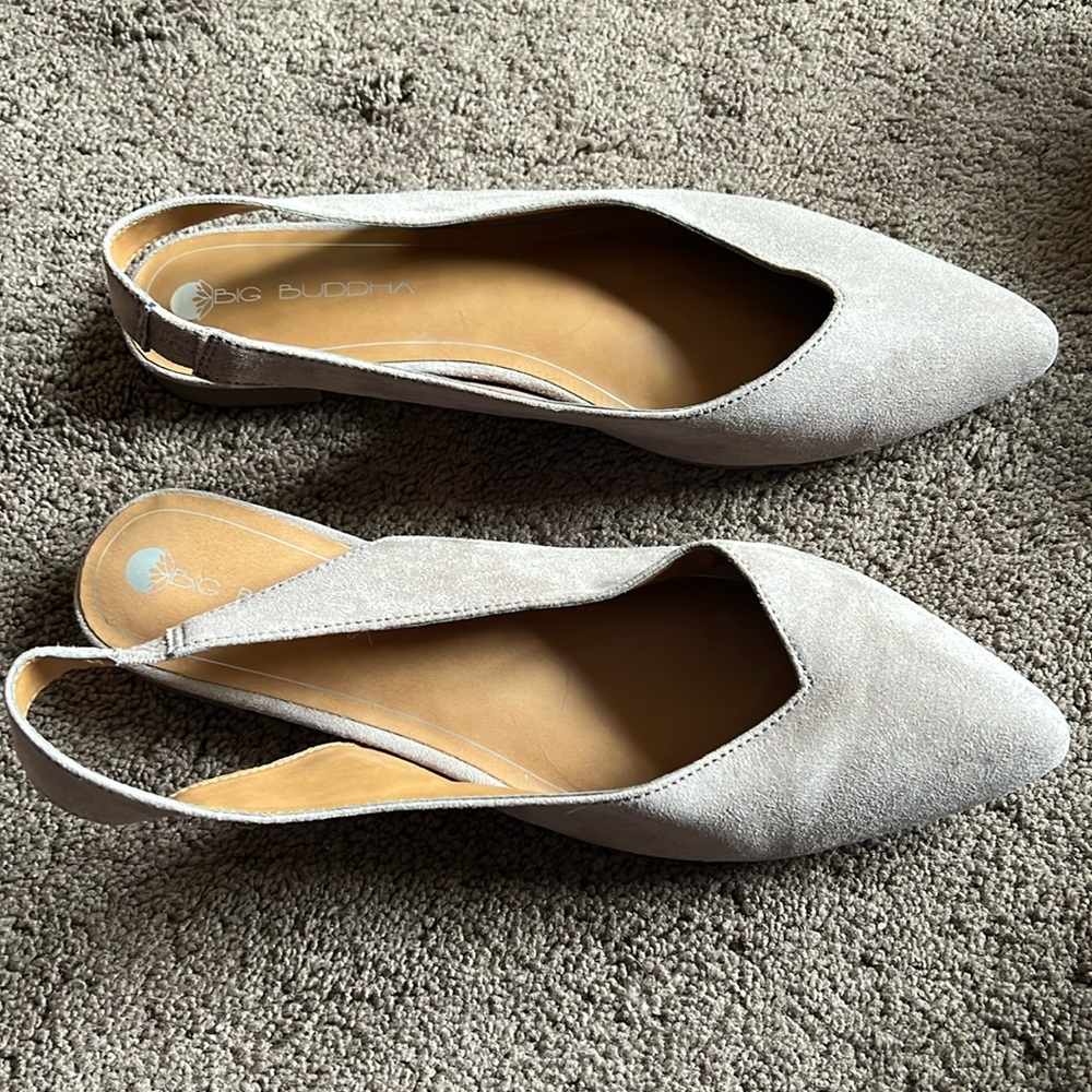 Taupe flats sz 9